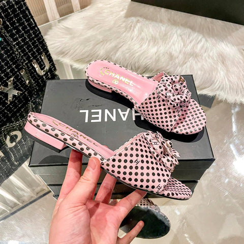 Retro Polka Dot Flat Slippers